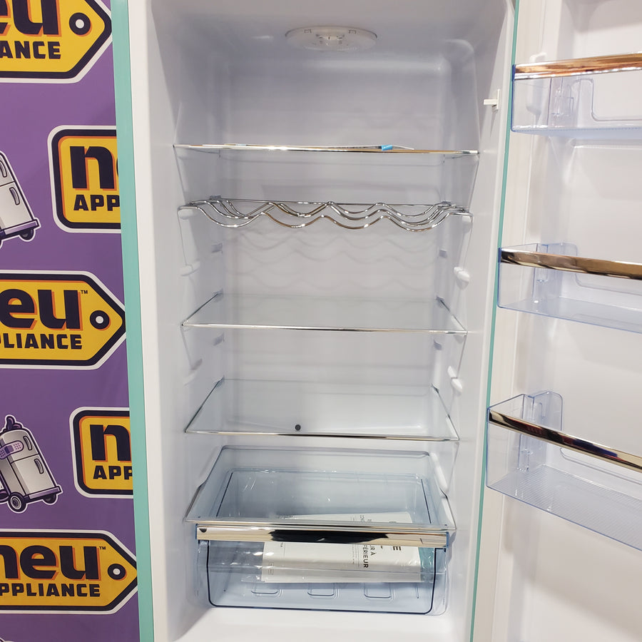 Unique 275 Litre White12/24 DC Refrigerator/Freezer 25133SD430 - UGP-275L - Scratch & Dent (Minor)