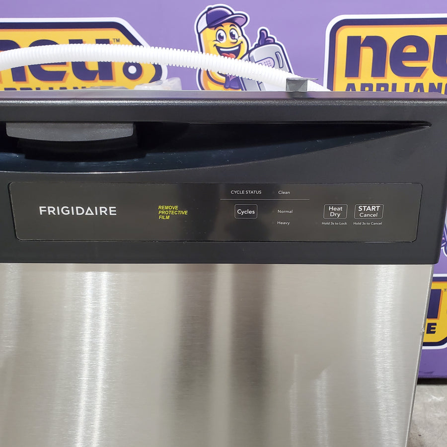 Frigidaire Front Control Built In Dishwasher with 5-Level Wash System in Stainless Steel 25133SD446 - FDPC4221AS - Scratch & Dent (Minor)