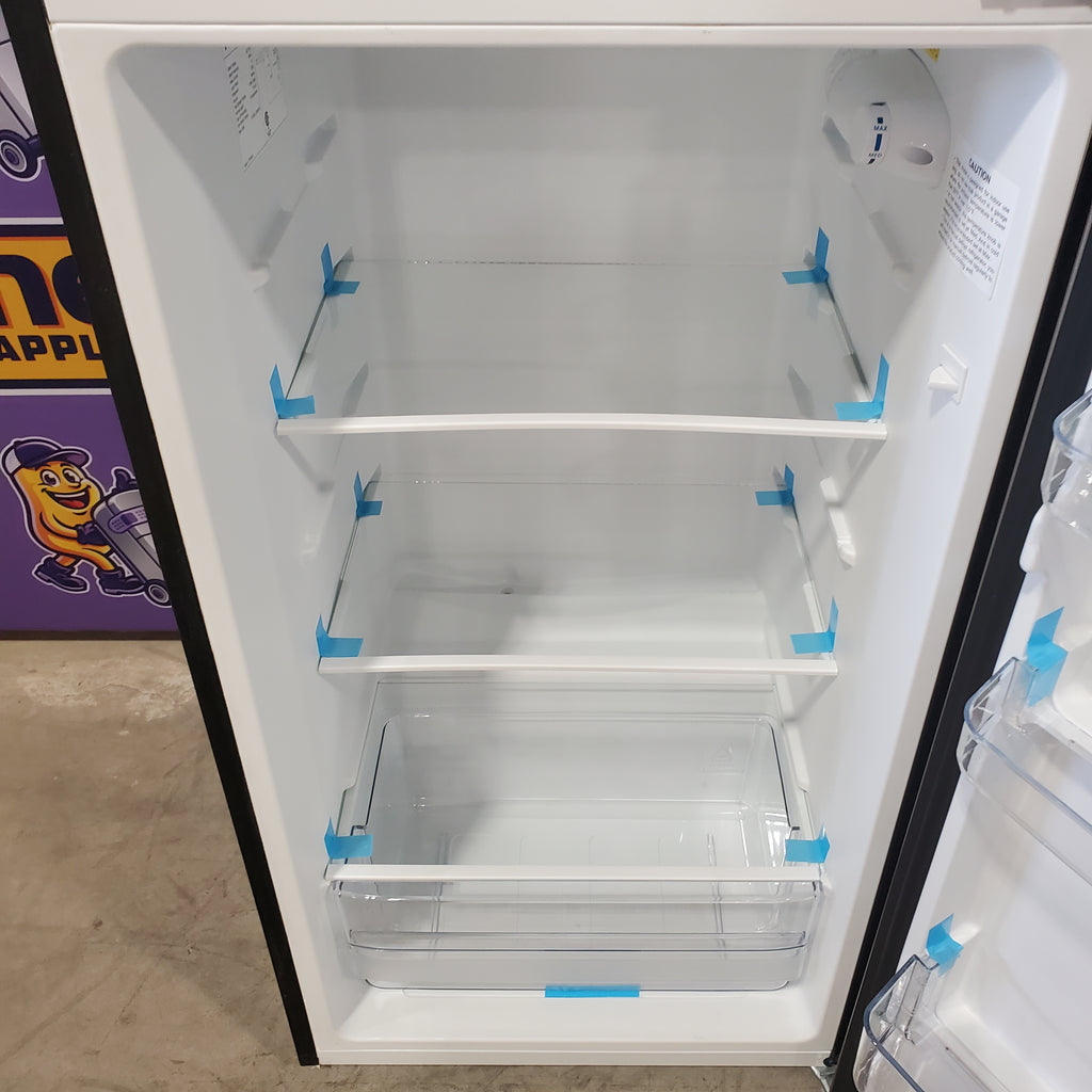 Pictures of Vissani 7.1 cu. ft. Top Freezer Refrigerator in Stainless Steel with Adjustable Shelf MDFF7SS - Scratch & Dent (Minor) - Neu Appliance Outlet - Discount Appliance Outlet in Austin, Tx