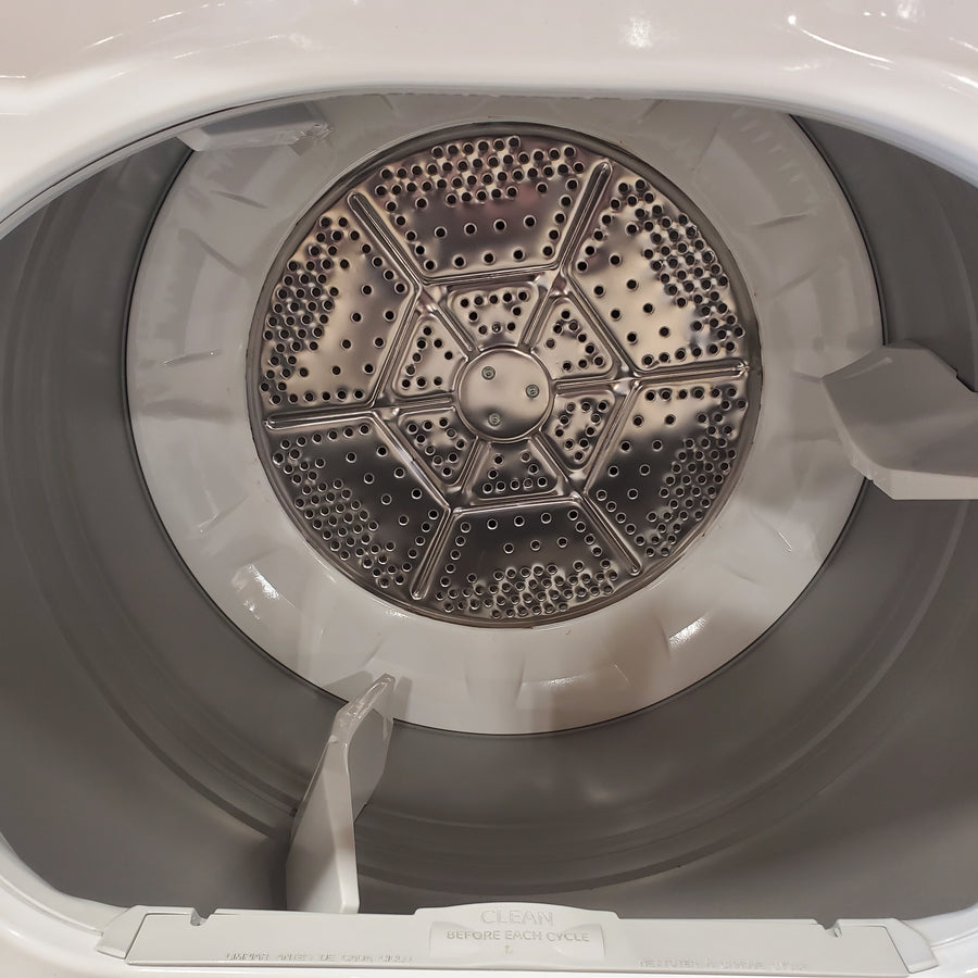 Hotpoint® 4.0 cu. ft. Capacity Washer with Cold Plus and Water Level Control HTW265ASWWW - Scratch & Dent (Minor) and Hotpoint® 6.2 cu. ft. vented Electric Dryer with Auto Dry 16138 - HTX26EASWWW - Scratch & Dent (Moderate)
