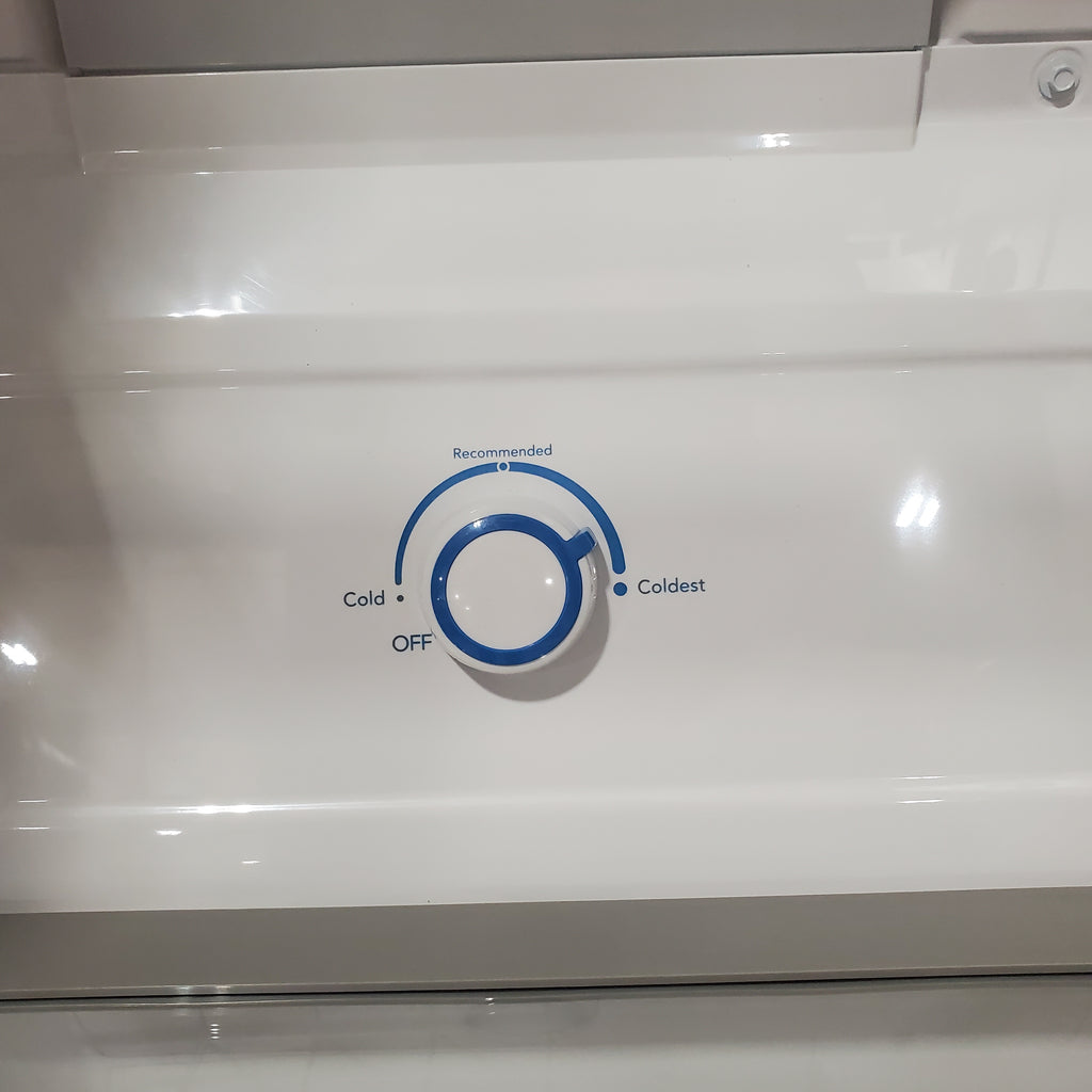 Pictures of Frigidaire 20 Cu. Ft. Garage Ready Upright Freezer in Carbon 3SD414 - FRUF2020AN - Scratch & Dent (Moderate) - Neu Appliance Outlet - Discount Appliance Outlet in Austin, Tx