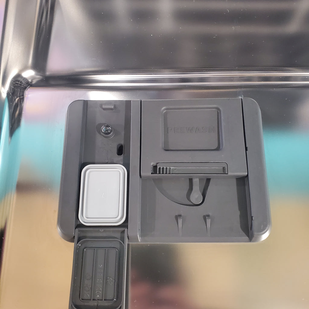 Pictures of KitchenAid 24-in Front Control Built-in Dishwasher With Third Rack ( Stainless Steel with PRINTSHIELD Finish )-KDFE204KPS-Scratch and Dent(Minor) - Neu Appliance Outlet - Discount Appliance Outlet in Austin, Tx