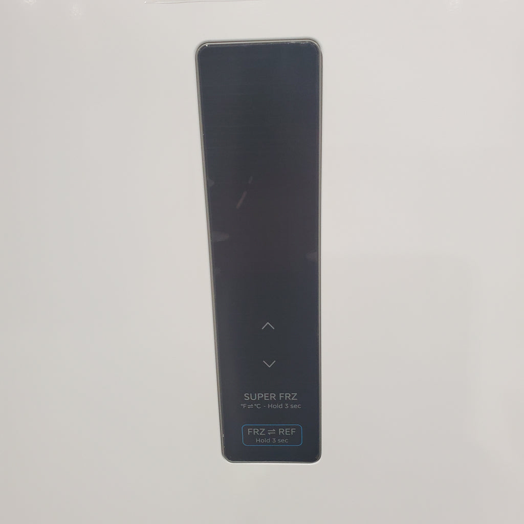 Pictures of Midea 21 cu. ft. Convertible Upright Freezer in White 3SD653 - MRU21F5BWW - Open Box - Neu Appliance Outlet - Discount Appliance Outlet in Austin, Tx