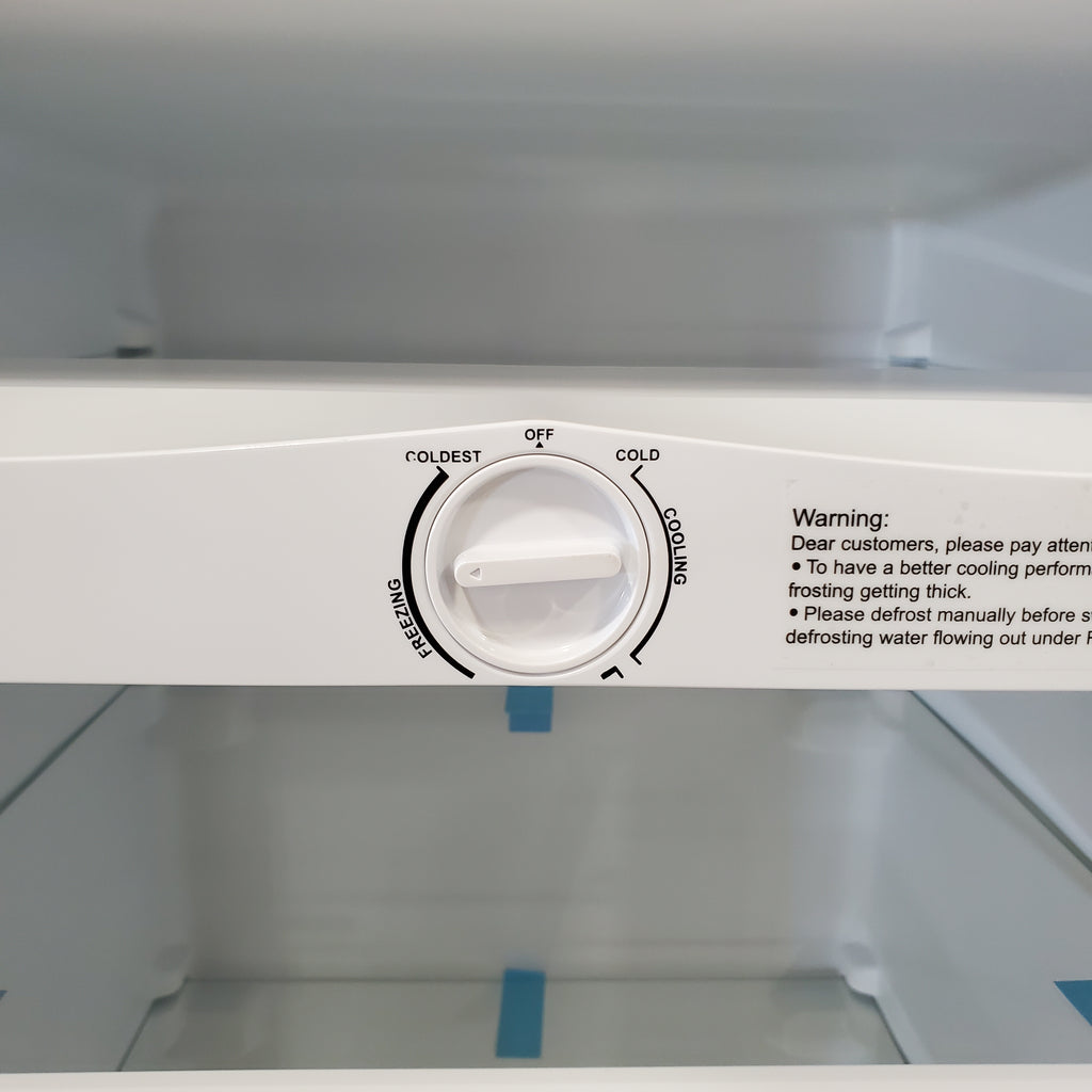 Pictures of Vissani 7.1 cu. ft. Manual Defrost Convertible Upright Freezer in Stainless Steel Look MDUFC7SS4 - Scratch & Dent (Minor) - Neu Appliance Outlet - Discount Appliance Outlet in Austin, Tx