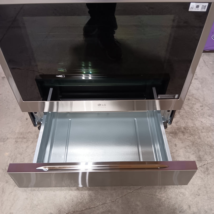 LG STUDIO 6.3 Cu. Ft. SMART Slide-In Gas Range With Instaview And Air Fry In Stainless Steel LSGS6338F - Open Box