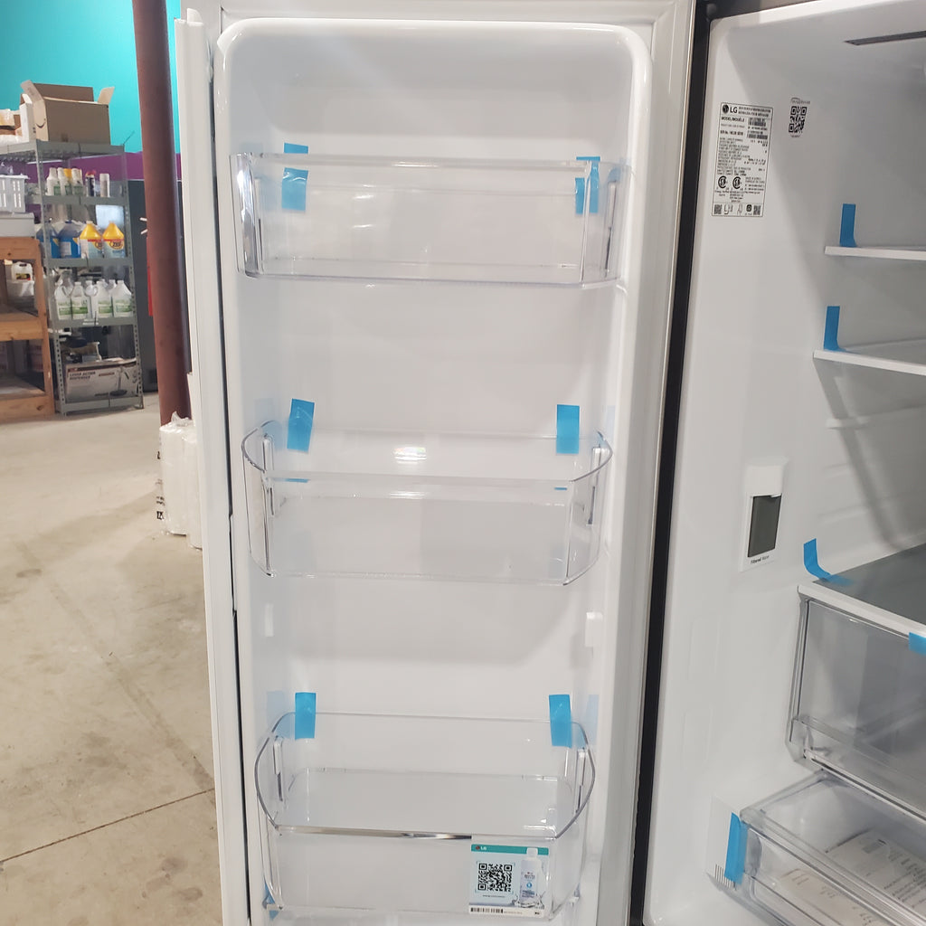Pictures of 26.5-cu ft Counter-depth Smart French Door Refrigerator with Ice Maker (Stainless Steel) ENERGY STAR -LRFLC2706S -Scratch and Dent (Minor) - Neu Appliance Outlet - Discount Appliance Outlet in Austin, Tx