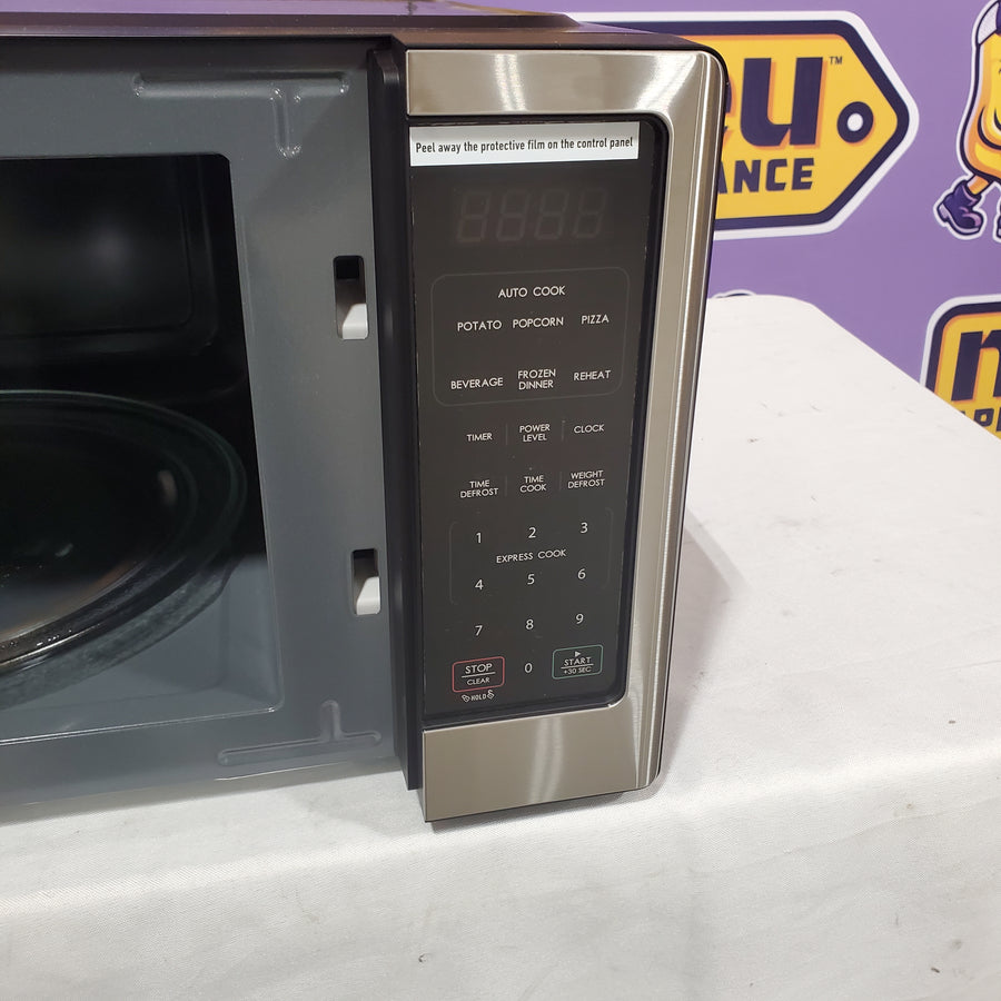 Vissani 1.1 cu. ft. Countertop Microwave in Fingerprint Resistant Stainless Steel VSCMWE11S2W-10 - Open Box