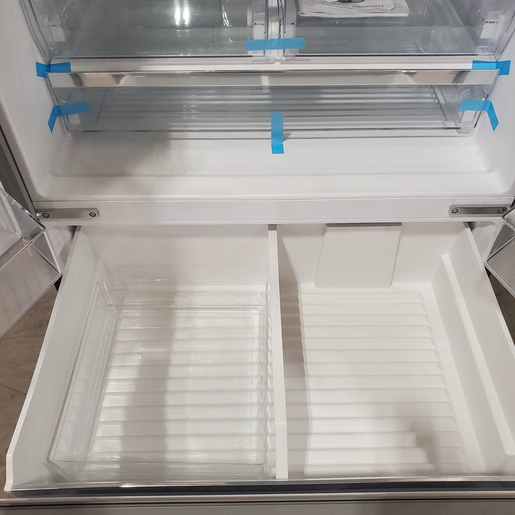 Bosch Fastest Ice Maker Standard-Depth 300 Series 26-cu ft 3 -Door Smart Compatible French Door Refrigerator with Ice Maker with Water and Ice Dispenser in Stainless Steel 3SD897 - B36FD31ENS - Open Box