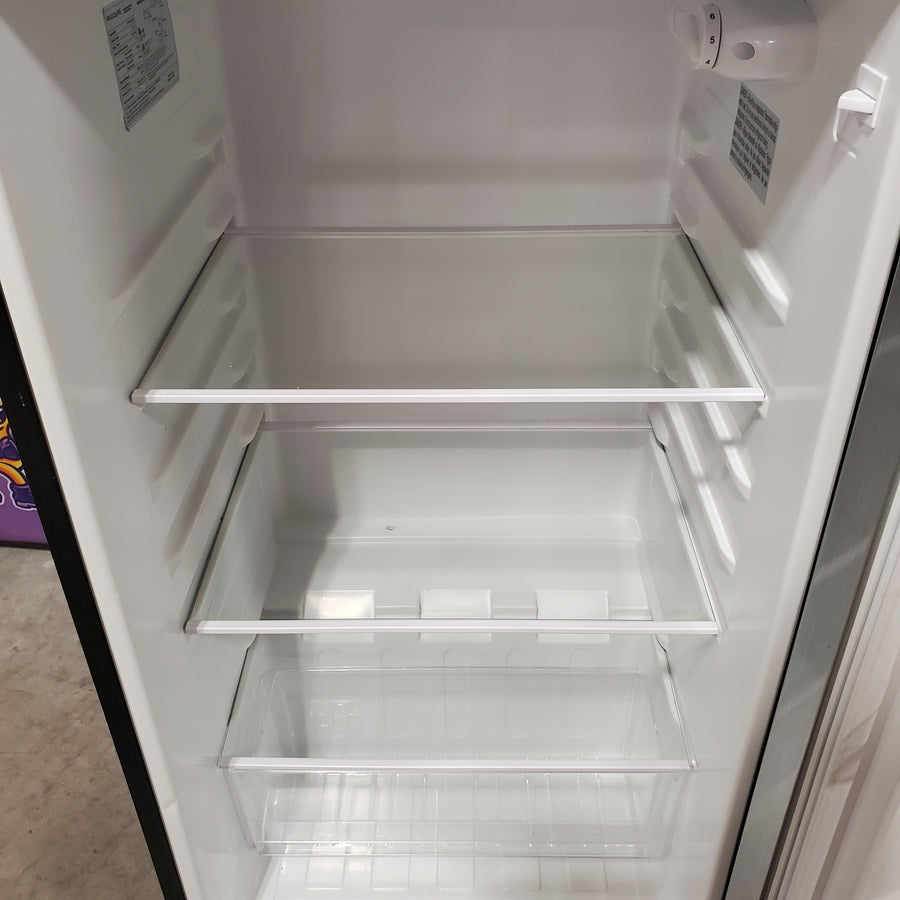 Frigidaire 7.5 cu. ft. Mini Refrigerator with Top Freezer in Stainless Look EFR780-6COM - Scratch & Dent (Moderate)
