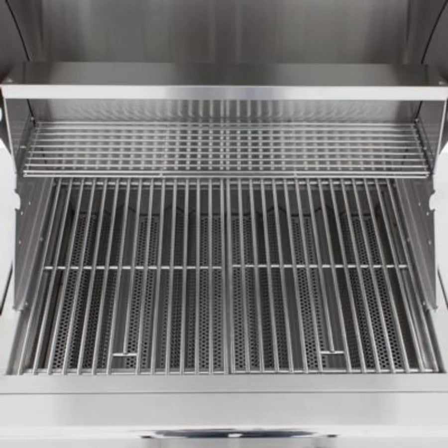 Coyote 28 Inch Built-in Gas Grill with Infinity Burners, Warming Rack, Heat Control Grids, 40,000 Total BTU, Interior Hood Lights, 640 sq. in. Cooking Area and Stainless Steel Grates C1C28LP - Scratch & Dent (Minor)