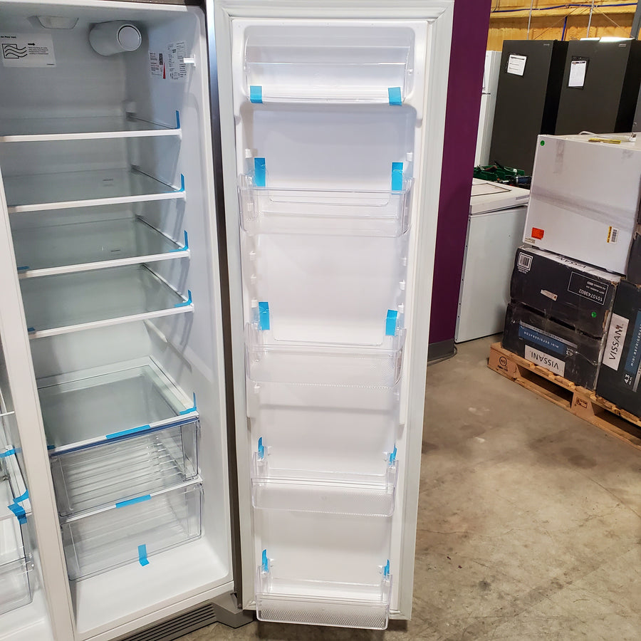 Frigidaire 25.6-cu ft ENERGY STAR Side-by-Side Refrigerator with Ice Maker in Fingerprint Resistant Stainless Steel 24SD49 - FRSS26L3AF - Scratch & Dent (Minor)