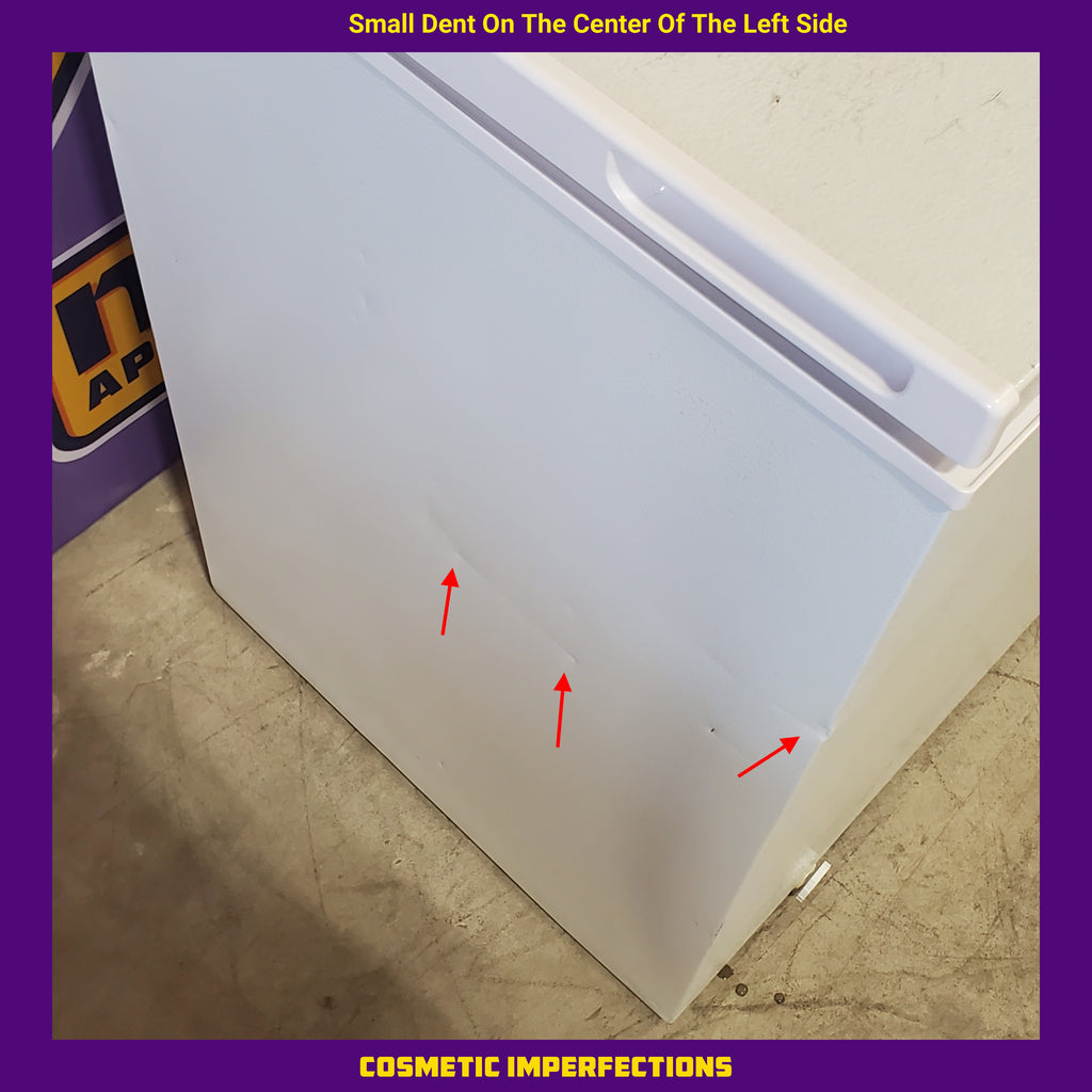 Pictures of Magic Chef 7.0 cu. ft. Chest Freezer in White with 7.0 Cu. Ft. Capacity, Manual Defrost, and Sliding-Bulk Storage Baskets HMCF7W4 - Scratch & Dent (Minor) - Neu Appliance Outlet - Discount Appliance Outlet in Austin, Tx