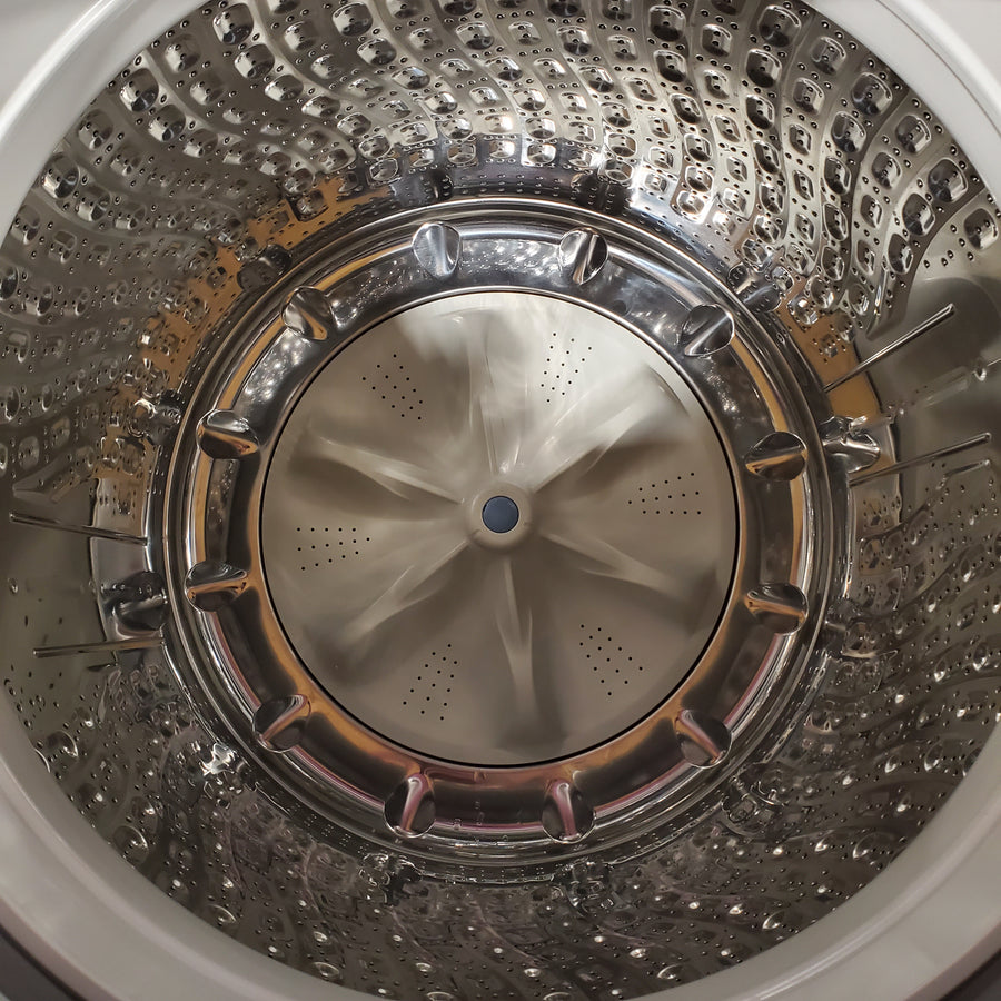 Samsung 5.2 cu. ft. Large Capacity Smart Top Load Washer with Super Speed Wash in White 22132SD117 - WA52DG5500AW - Scratch & Dent (Minor)