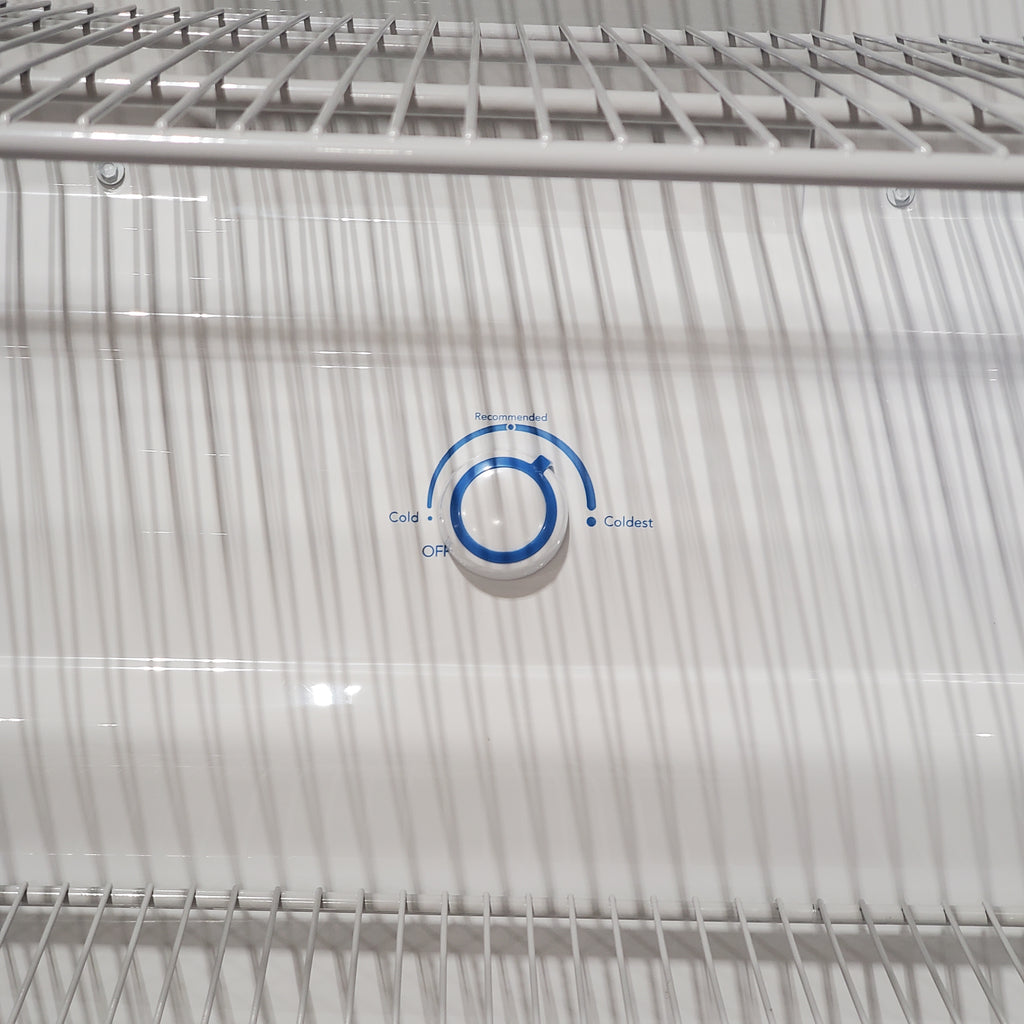 Pictures of Frigidaire 20 Cu. Ft. Energy Star Garage Ready Upright Freezer in White FFUE2022AW - Scratch & Dent (Minor) - Neu Appliance Outlet - Discount Appliance Outlet in Austin, Tx