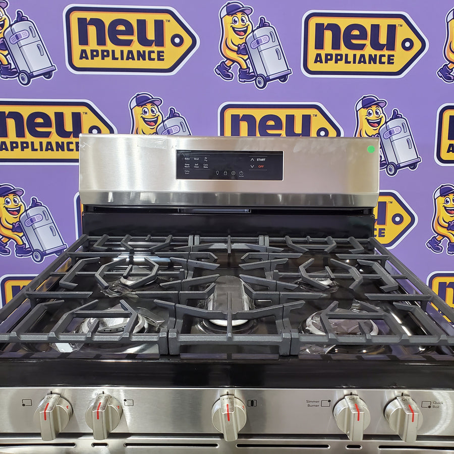 Frigidaire Stainless Steel Gas Range with Air Fry and Five Burner Cooktop 20531SD475 - FCRG3083AS - Open Box