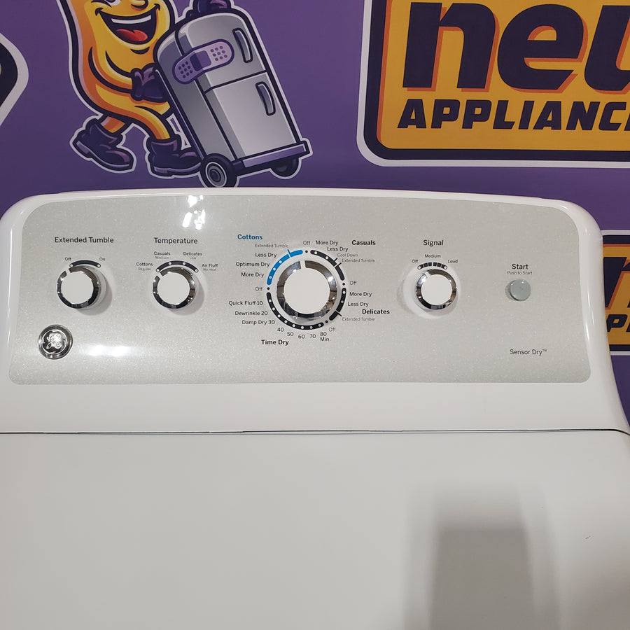 Neu Select Silver GE 7.2 cu. ft. Gas Dryer With Auto Sensor Dry - Certified Refurbished