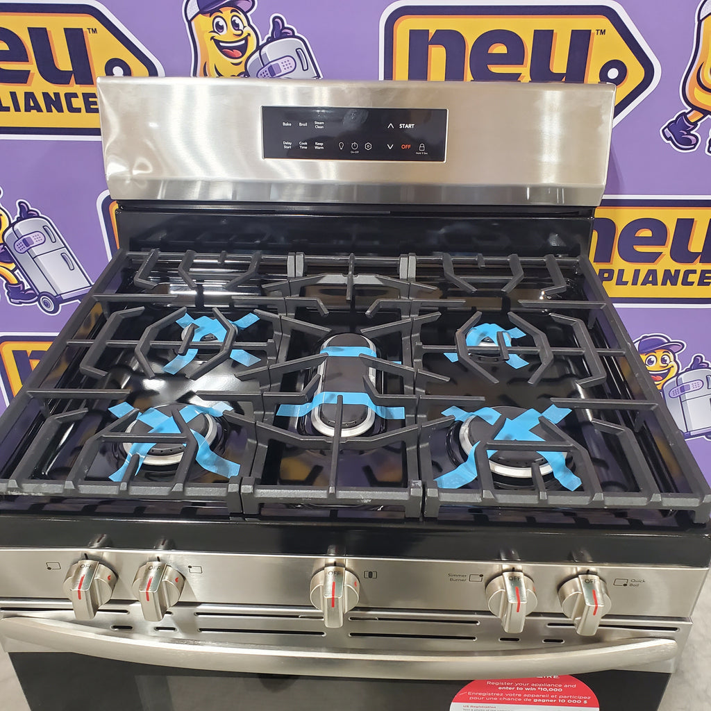 Pictures of Frigidaire 30 in 5 Burner Freestanding Gas Range in Stainless Steel with Quick Boil and Steam Clean FCRG3062AS - Scratch & Dent (Minor) - Neu Appliance Outlet - Discount Appliance Outlet in Austin, Tx
