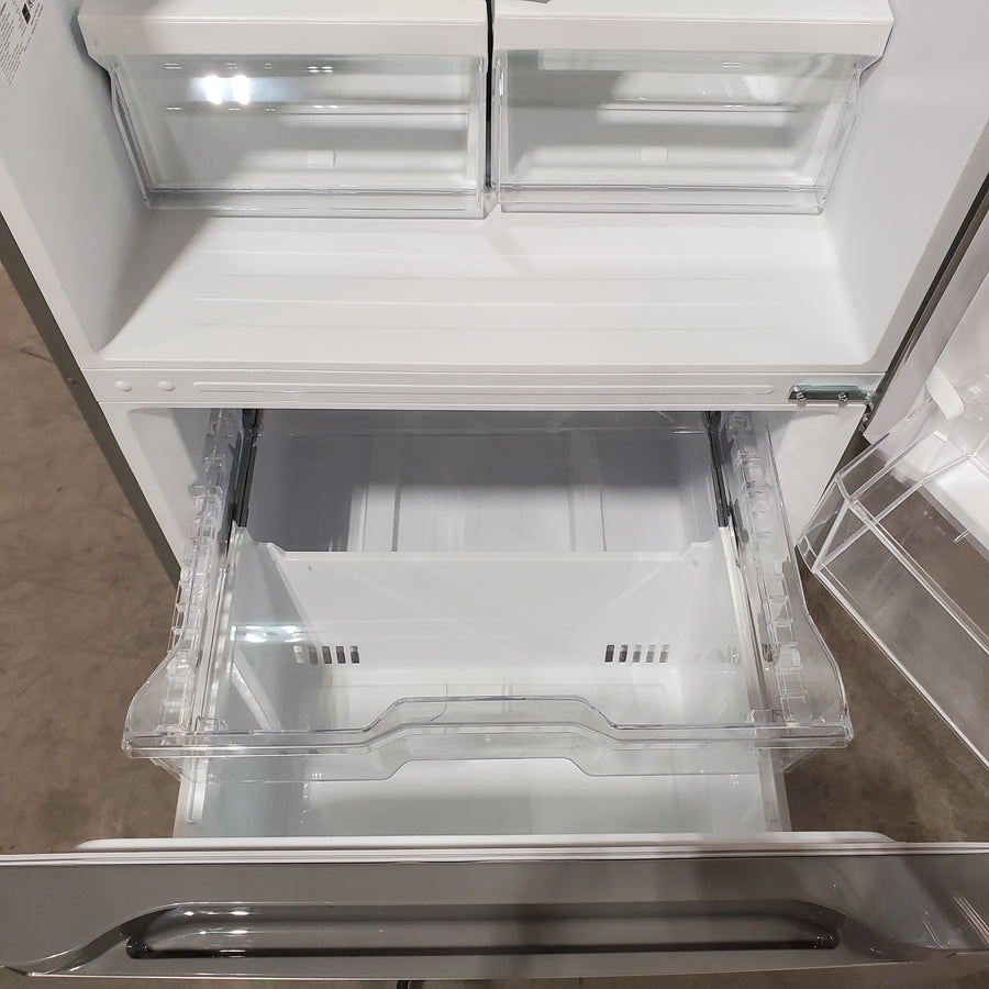 Vissani 18.7 cu. ft. Bottom Freezer Refrigerator in Stainless Steel 25138SD751 - MDBF18SS - Scratch & Dent (Major)