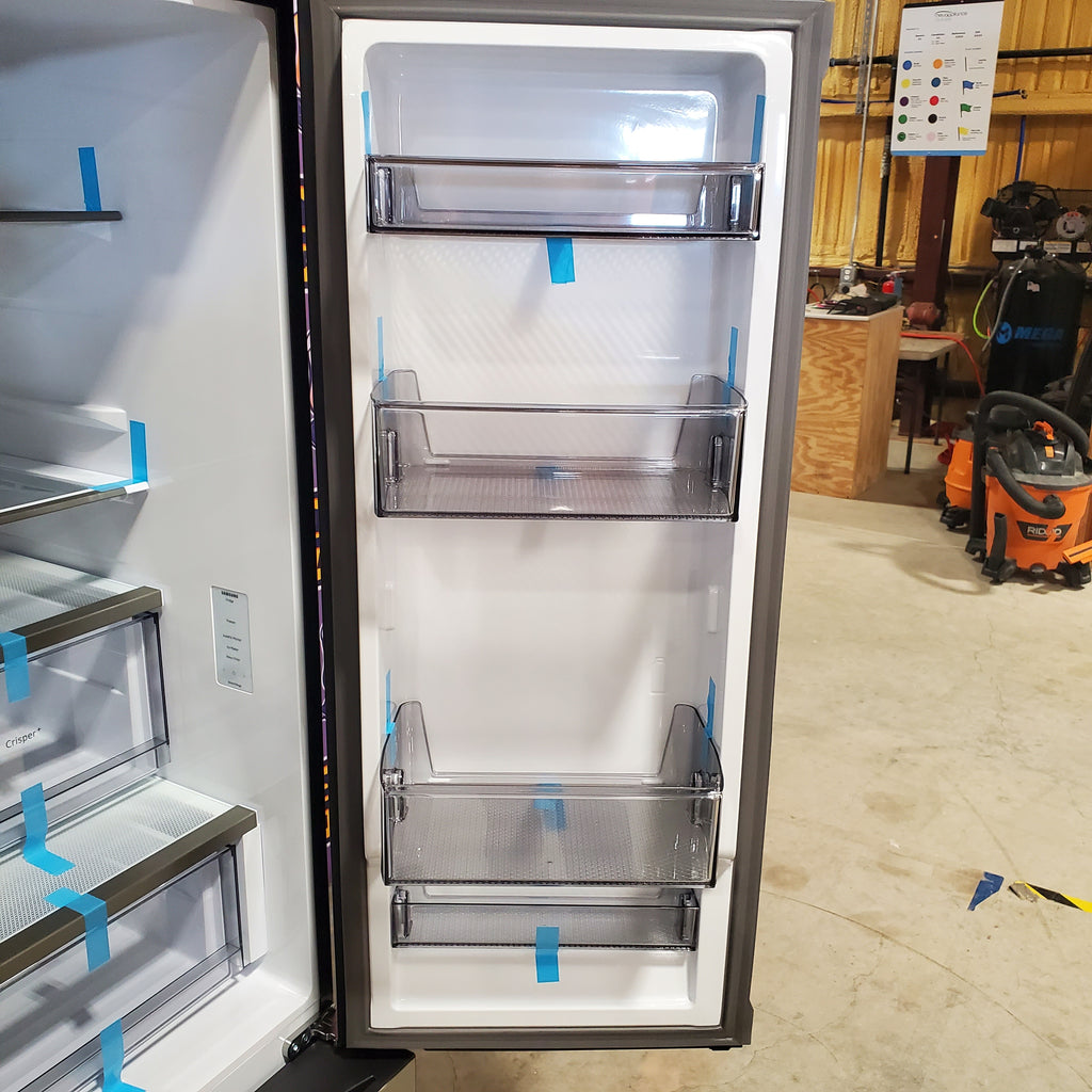 Pictures of Samsung Bespoke 3-Door French Door Refrigerator (30 cu. ft.) with Beverage Center™ in Stainless Steel with Auto Fill Water Pitcher 4SD425 - RF30BB6600QL - Open Box - Neu Appliance Outlet - Discount Appliance Outlet in Austin, Tx