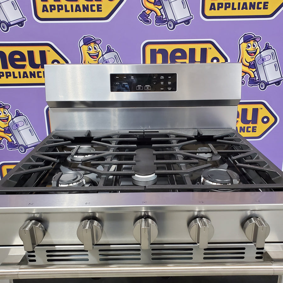 Maytag 5.0 cu. ft. Gas Range With No Preheat Air Fry and Air Baking 6SD130 - MFGS6030RZ - Scratch & Dent (Minor)