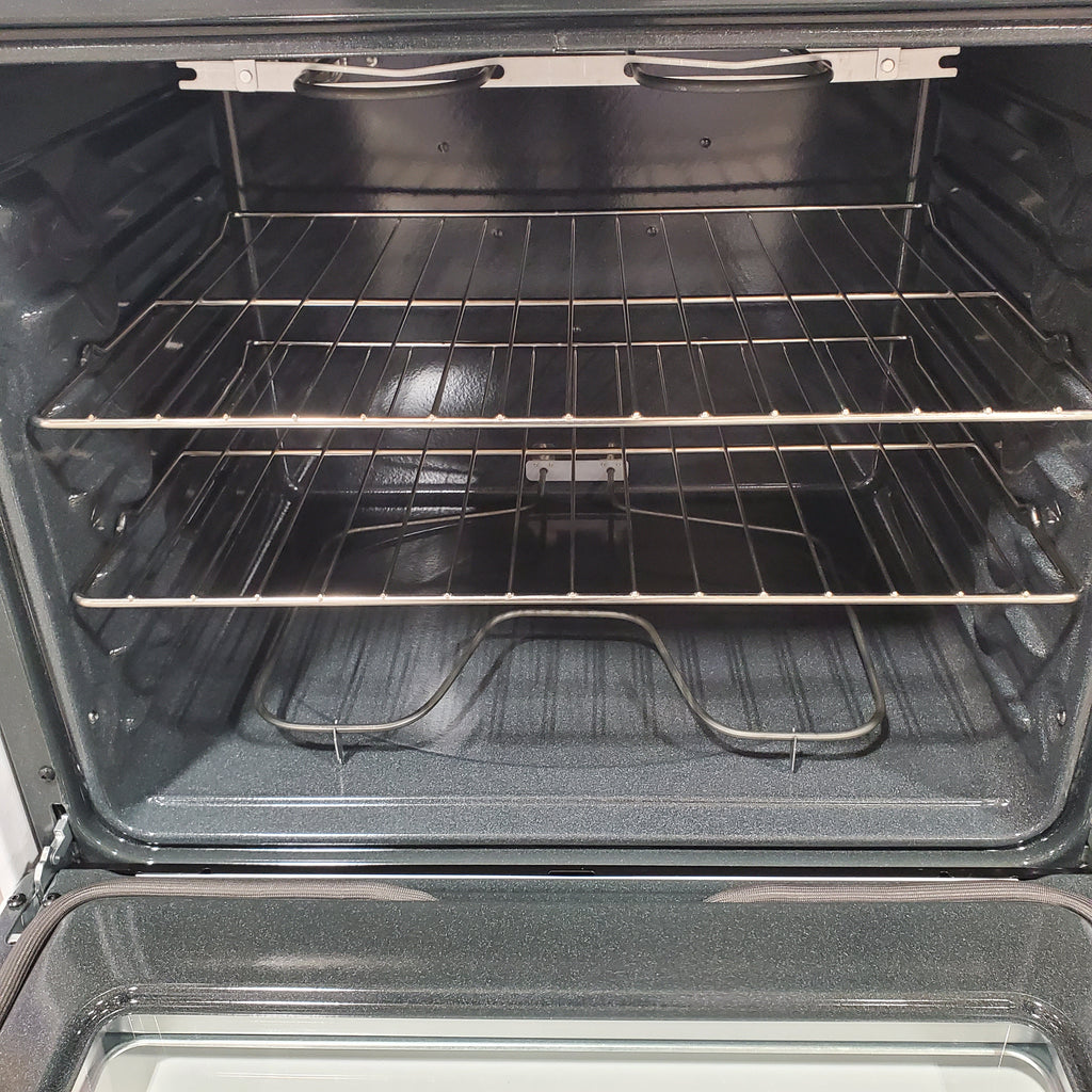 Pictures of GE® 30" 5.3 cu. ft. Free-Standing Electric Range in White with Ceramic Glass Cooktop and Power Boil - Neu Appliance Outlet - Discount Appliance Outlet in Austin, Tx