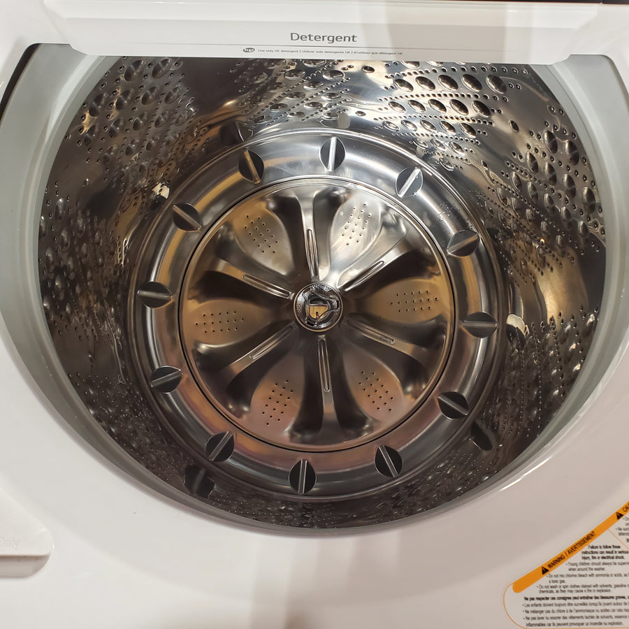LG 5.5 cu. ft. Mega Capacity Top Load Washer with Impeller in Alpine White 251315SD1122 - WT8400CW - Scratch & Dent (Moderate)