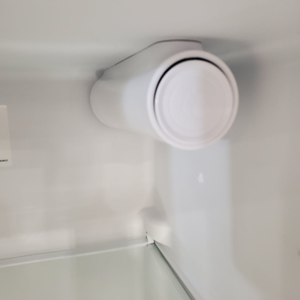 Pictures of Frigidaire 22 Cu. Ft. Counter-Depth Side-by-Side Refrigerator - 3SD547 - FRSC2333AS - Scratch & Dent (Minor) - Neu Appliance Outlet - Discount Appliance Outlet in Austin, Tx