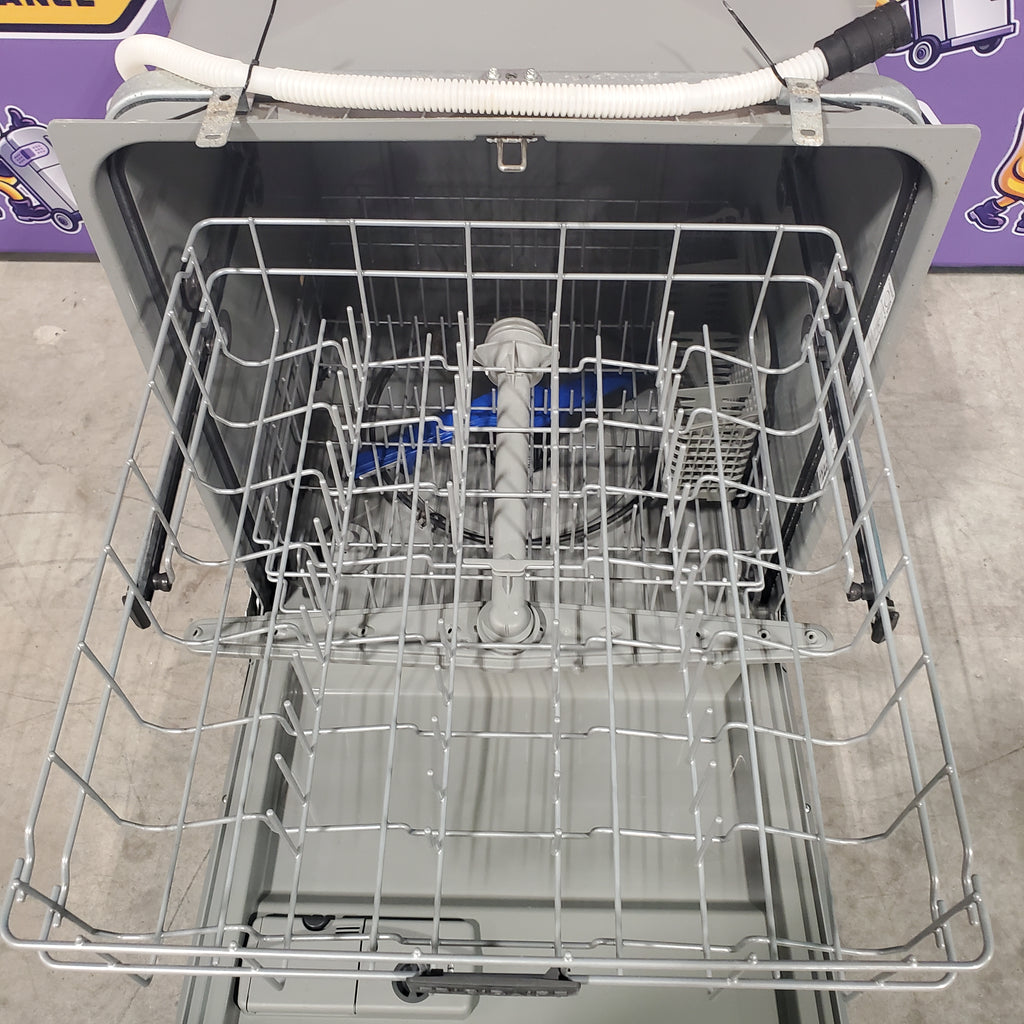 Pictures of 24 in. Stainless Steel Frigidaire Front Control Built In Dishwasher with 5-Level Wash System - Scratch & Dent - Minor - Neu Appliance Outlet - Discount Appliance Outlet in Austin, Tx