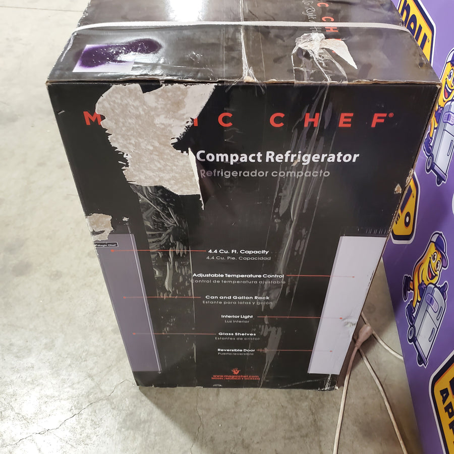 Magic Chef 4.4 cu. ft. Compact Mini Refrigerator in Stainless Look MCR44SE - New in Box