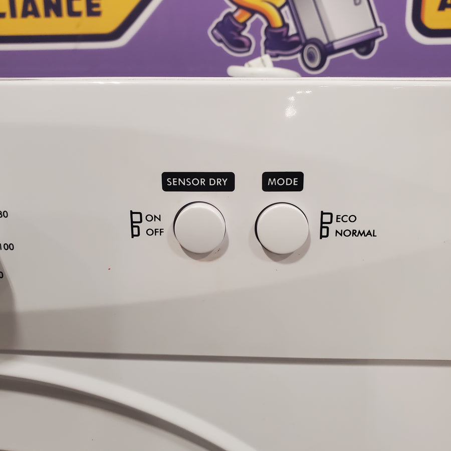 Vibekio 1.8 cu. ft. vented Front Load Stackable Compact Electric Dryer in White 6SD94 - CD-7 - Scratch & Dent (Minor)