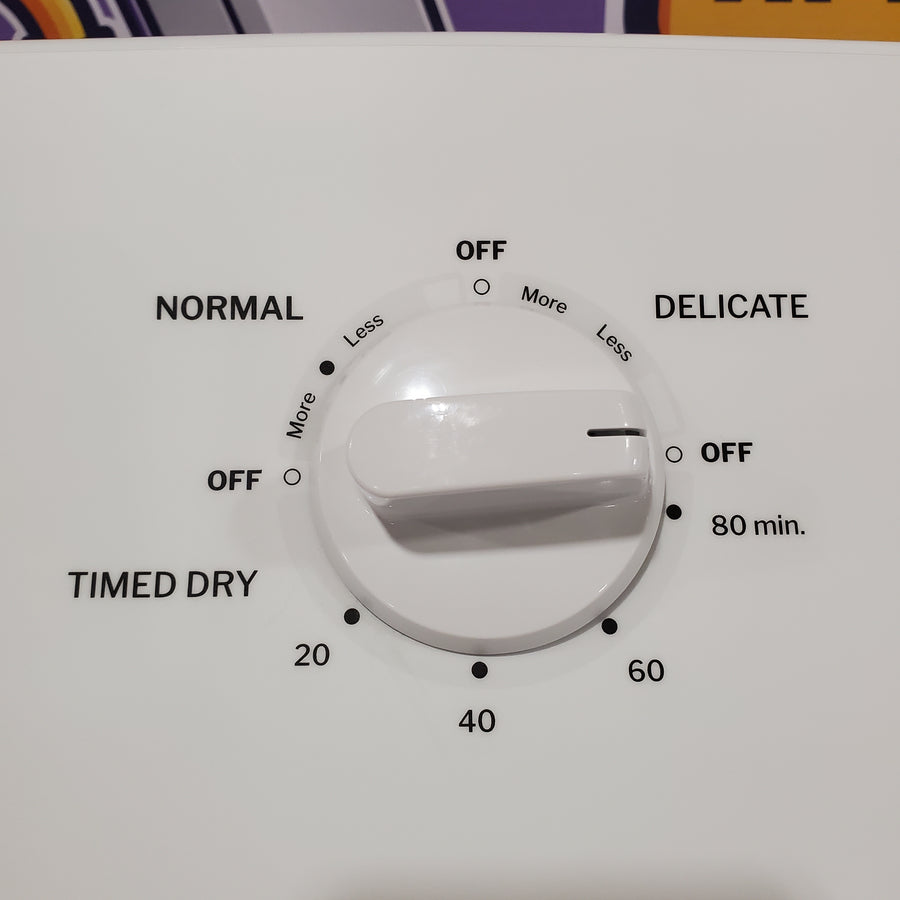 Hotpoint 6.2 cu. ft. Vented Gas Dryer in White with Auto Dry 31134SD192 - HTX26GASWWW - Scratch & Dent (Minor)