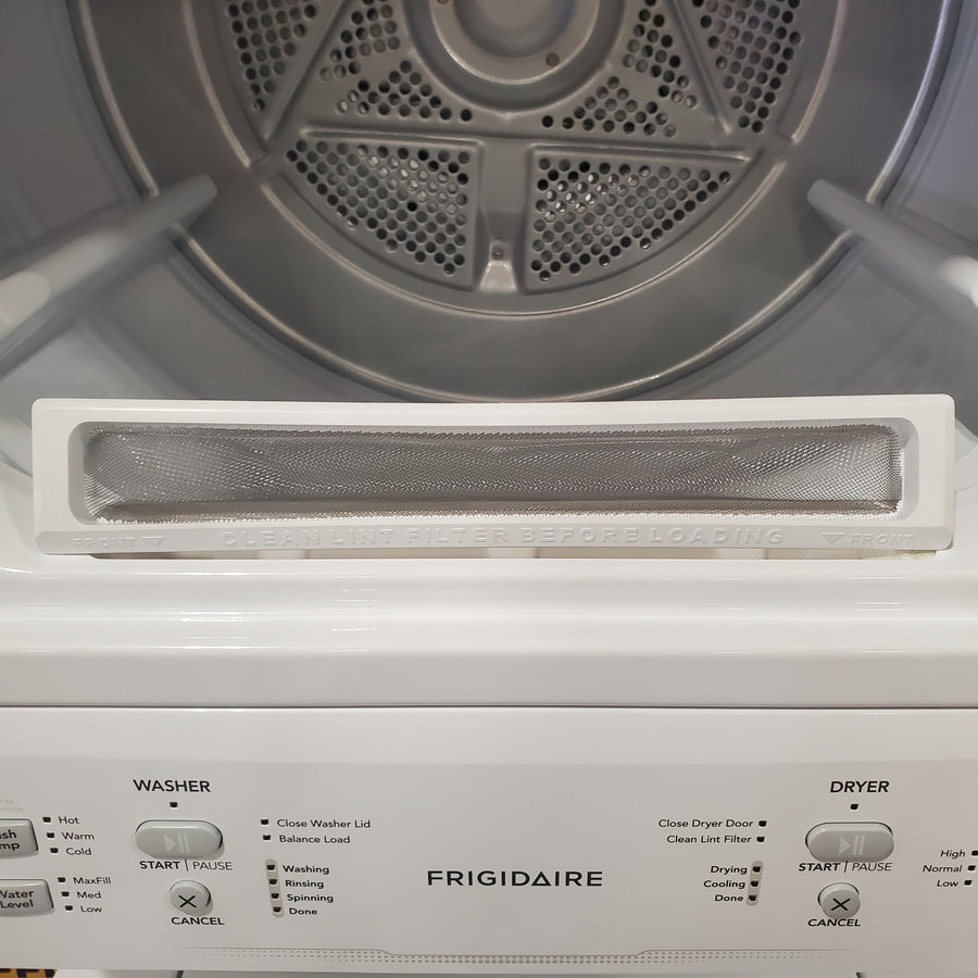 Frigidaire Electric Washer/Dryer Laundry Center - 3.9 Cu. Ft Washer and 5.5 Cu. Ft. Dryer 22SD056 - FLCE7522AW - Open Box