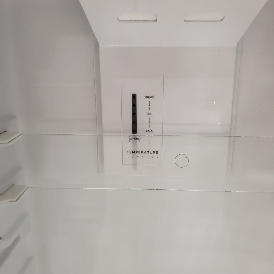 Vissani Black Top Freezer 10.1 Cu. Ft. Refrigerator with No Frost Design MDTF10BK - Open Box