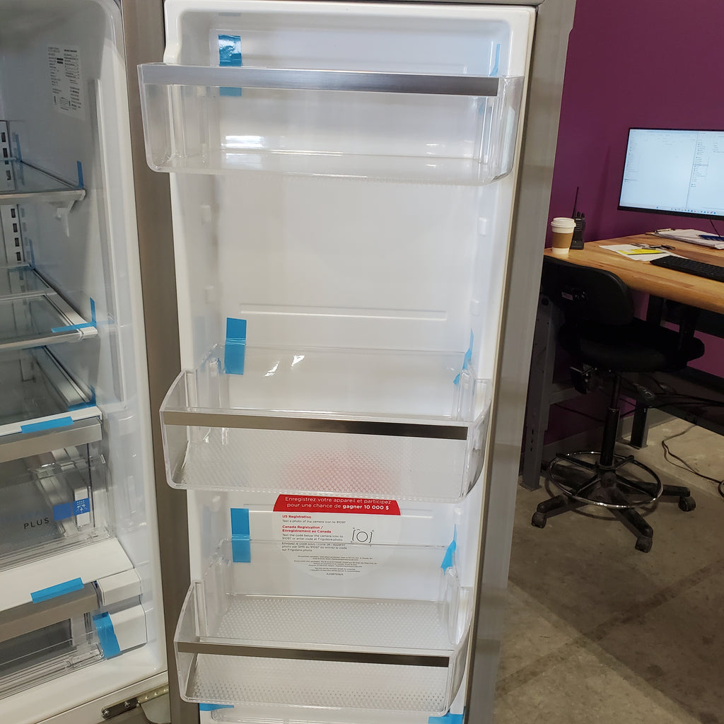 Pictures of Frigidaire 27.8-cu ft French Door Refrigerator with Dual Ice Maker (Fingerprint Resistant Stainless Steel) ENERGY STAR GRFS2853AF - Scratch & Dent (Minor) - Neu Appliance Outlet - Discount Appliance Outlet in Austin, Tx