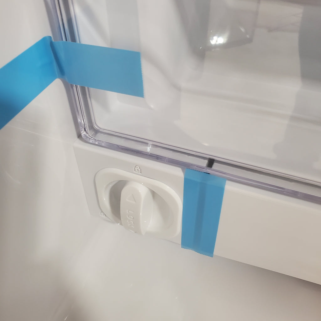 Pictures of Samsung 30 in. Wide 22 cu. ft. ENERGY STAR 3 Door French Door Refrigerator with Exterior Water and Ice Dispenser in Fingerprint Resistant Stainless Steel 4SD403 - RF22A4221SR - Scratch & Dent (Moderate) - Neu Appliance Outlet - Discount Appliance Outlet in Austin, Tx