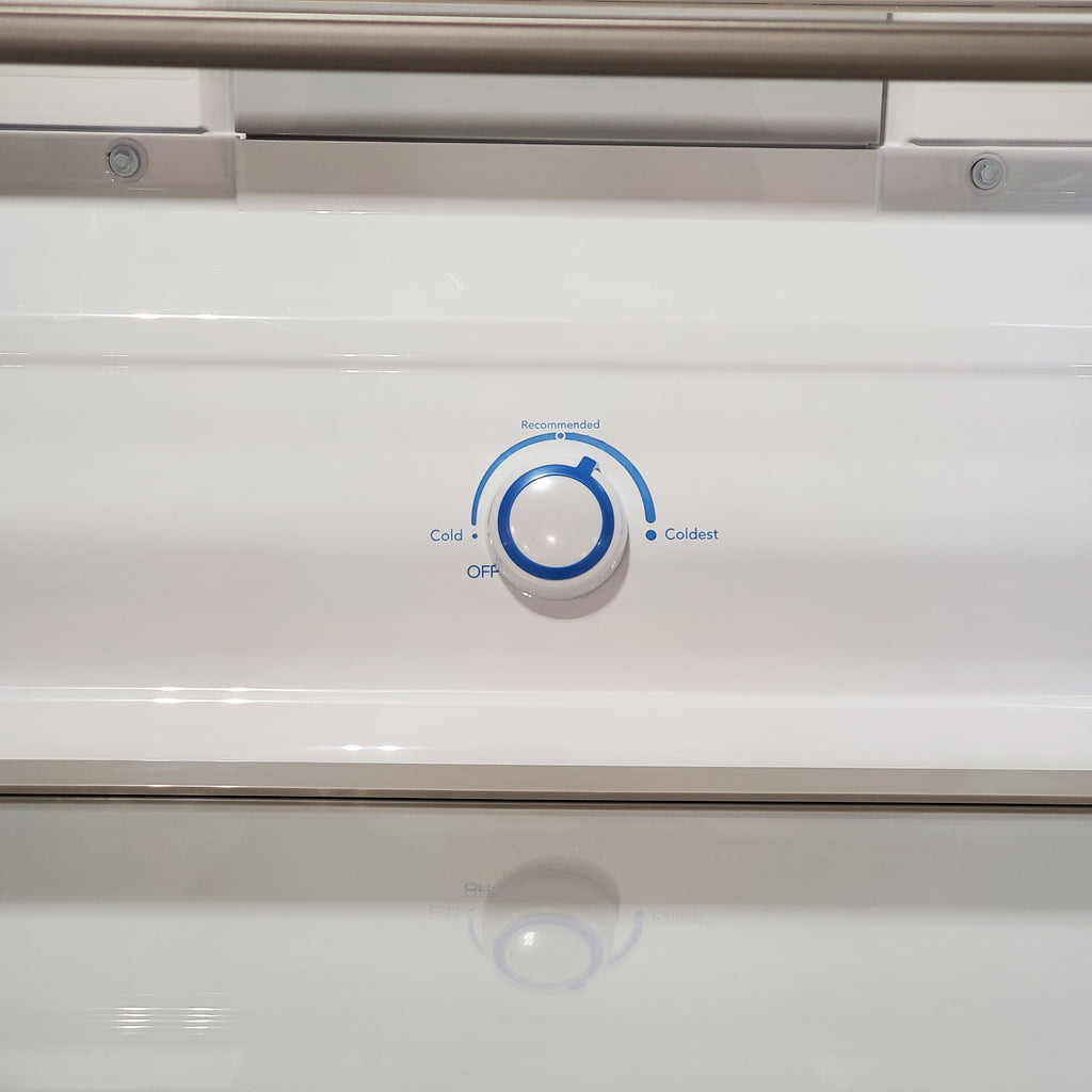 Pictures of Frigidaire 20 Cu. Ft. Garage Ready Upright Freezer in Carbon FRUF2020AN - Scratch & Dent (Minor) - Neu Appliance Outlet - Discount Appliance Outlet in Austin, Tx