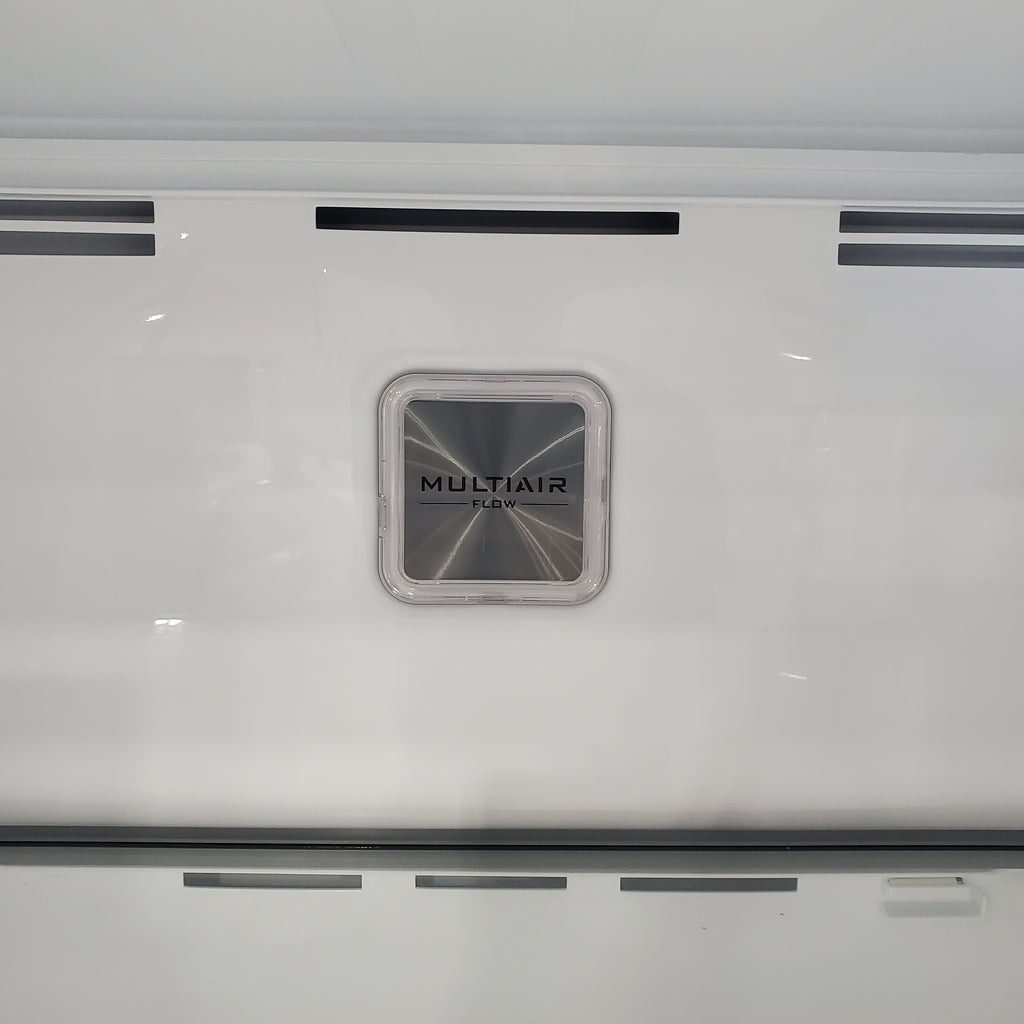 Pictures of Midea Fingerprint Resistant 20.5-cu ft Top-Freezer Refrigerator ( White ) Garage Ready ENERGY STAR Certified-MRT21D3BWW-Scratch and Dent(Minor) - Neu Appliance Outlet - Discount Appliance Outlet in Austin, Tx