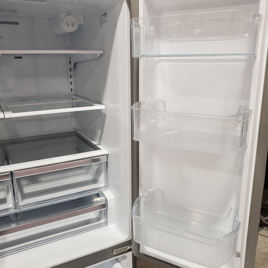 Hisense 26.6 cu. ft. French Door Refrigerator in Fingerprint Resistant Stainless Steel 22131SD96 - HRF266N6CSE1 - Scratch & Dent (Minor)