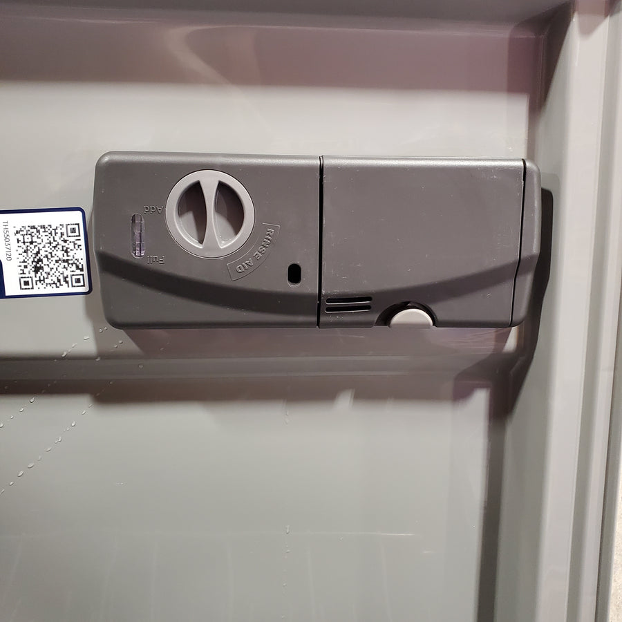 Frigidaire Front Control Built In Dishwasher with 5-Level Wash System in Stainless Steel 25133SD446 - FDPC4221AS - Scratch & Dent (Minor)