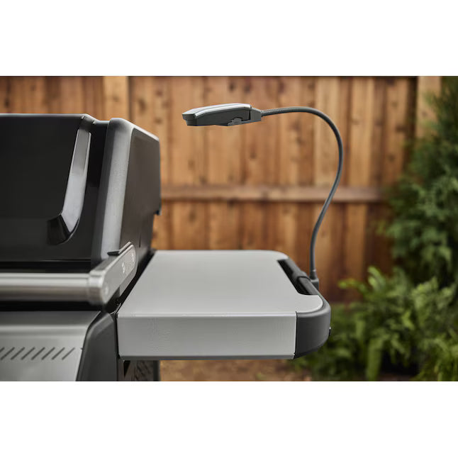 Weber Spirit E-210 Black 2-Burner Liquid Propane Gas Grill 1501000 - Scratch & Dent (Minor)