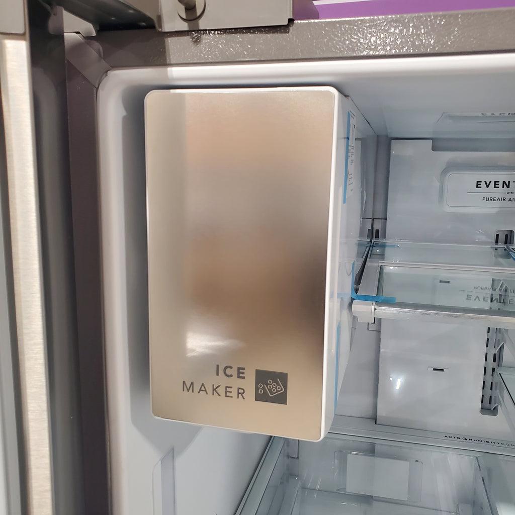 Frigidaire 27.8-cu ft ENERGY STAR French Door Refrigerator with Dual Ice Maker in Fingerprint Resistant Stainless Steel 3SD867 - GRFS2853AF - Scratch & Dent (Minor)