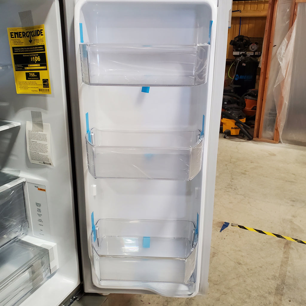 LG 31 cu. ft. Smart Standard-Depth MAX™ French Door Refrigerator with Dual Ice 3SD919 - LRFXS3106S - Scratch & Dent (Minor)