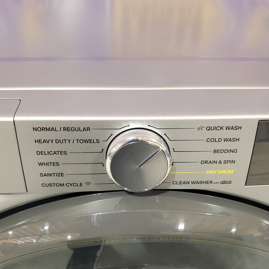 Whirlpool 4.5 cu. ft. Smart Front Load ENERGY STAR® Washer with FreshFlow™ Vent System 3SD645 - WFW5720RR - Scratch & Dent (Minor)