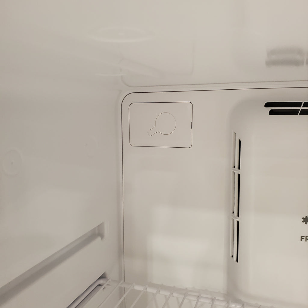 Pictures of Frigidaire Top Freezer 18 Cu. Ft. Capacity Refrigerator with Spacious Interior Storage and Bright LED Lighting in White FFHT1822UW - 3SD372 - Scratch and Dent (Moderate) - Neu Appliance Outlet - Discount Appliance Outlet in Austin, Tx