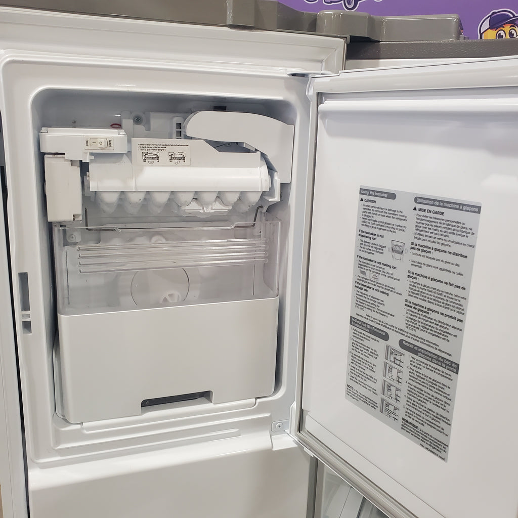 Pictures of LG 27.8-cu ft 4-Door French Door Refrigerator with Dual Ice Maker (Fingerprint Resistant Steel) ENERGY STAR - LRMXS2806S Scratch and Dent (Minor) - Neu Appliance Outlet - Discount Appliance Outlet in Austin, Tx