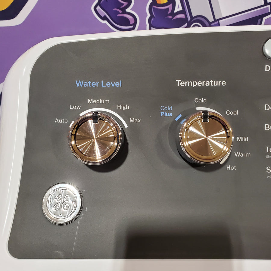 GE® 4.5 cu. ft. Capacity Washer with Stainless Steel Basket 251318SD1329 - GTW485ASWWB - Scratch & Dent (Minor)