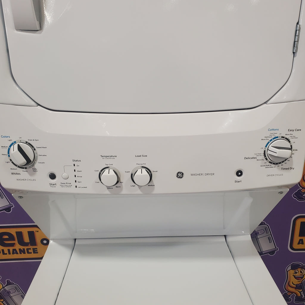 GE Unitized Spacemaker® 3.8 cu. ft. Capacity Washer with Stainless Steel Basket and 5.9 cu. ft. Capacity Electric Dryer 9SD054 - GUD27ESSMWW - Scratch & Dent (Minor)
