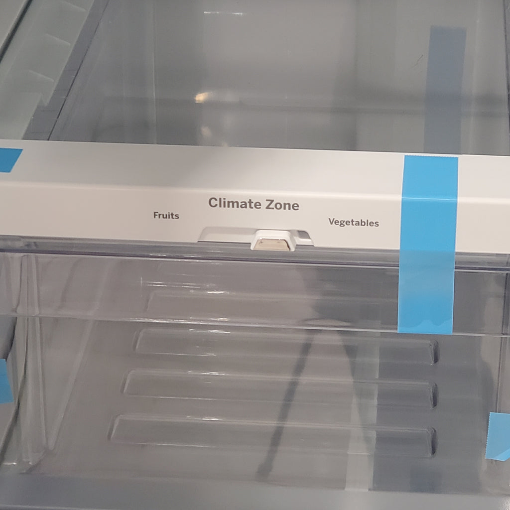 Pictures of 30 Inch Wide GE® ENERGY STAR® 20.8 Cu. Ft. French-Door Refrigerator with Icemaker and Advanced Water Filtration GNE21FYKFS - Open Box - Neu Appliance Outlet - Discount Appliance Outlet in Austin, Tx