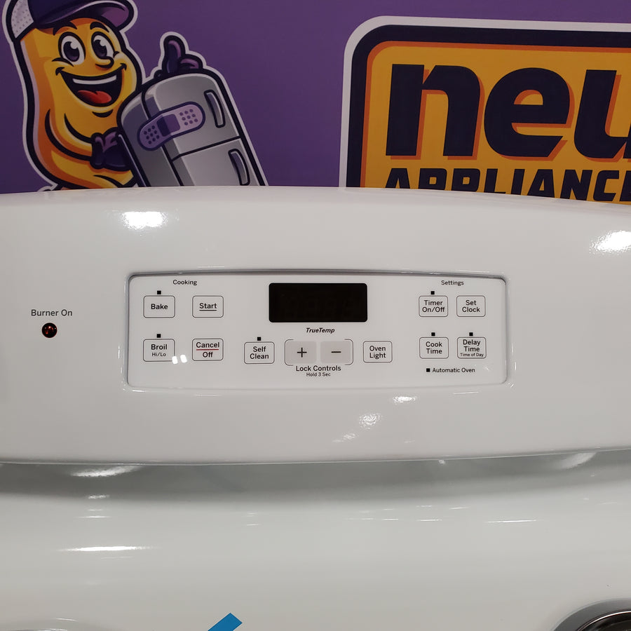 GE 5.0 cu. ft. Freestanding 4 Heating Element Electric Range with Dual Element Baking in White 25CR195 - JB256DMWW - Scratch & Dent - Minor
