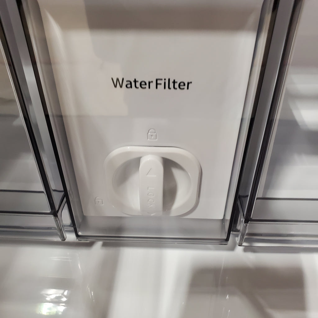 Pictures of Samsung Bespoke 29 cu. ft. 4-Door French Door Refrigerator with Beverage Center™ in White Glass 4SD419 - RF29BB860012 - Open Box - Neu Appliance Outlet - Discount Appliance Outlet in Austin, Tx